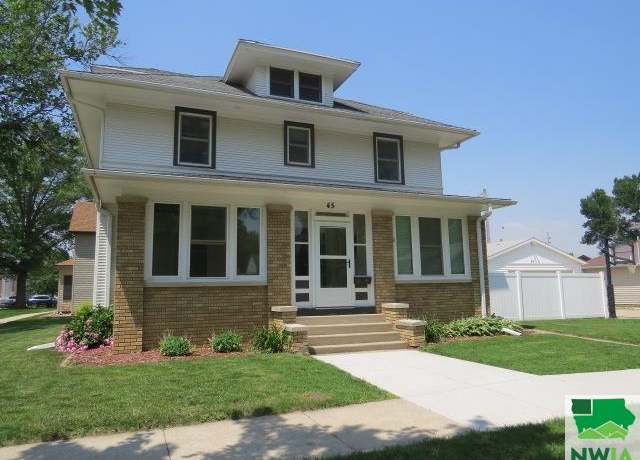Property at 45 3rd Ave. Ave SE, Lemars, IA 51031, 4 beds, 2.5 baths