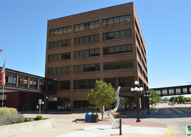 Property at 700 4th St #606, Sioux City, IA 51101, 2 beds, 2 baths