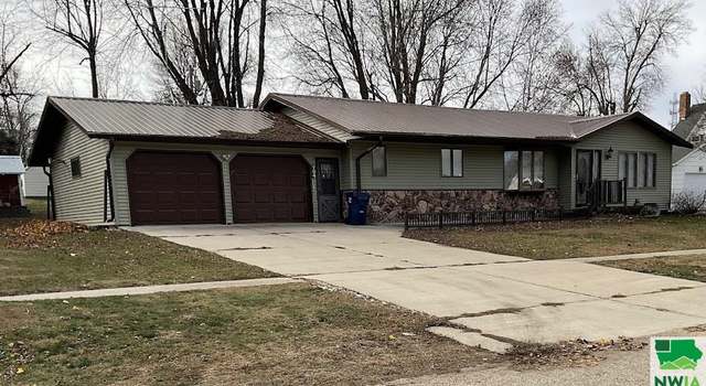 Photo of 704 Lyon St, Little Rock, IA 51243