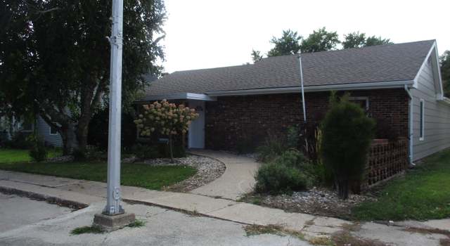 Photo of 204 S 3rd St, Laurens, IA