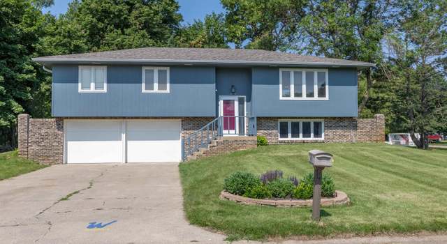 Photo of 409 Eastview Dr, Sloan, IA 51055