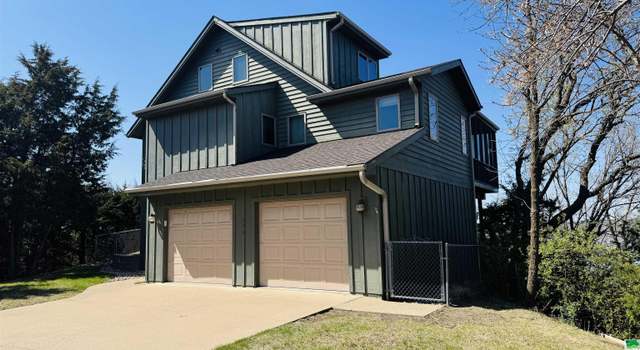 Photo of 108 Hideaway Dr, Crofton, NE 68730