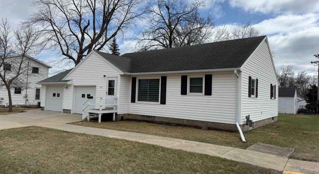 Photo of 415 6th St, Sibley, IA 51249