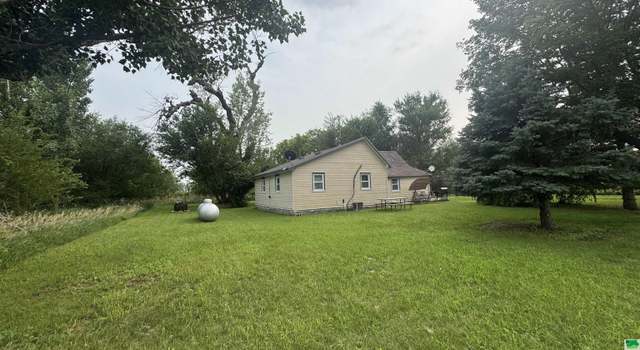 Photo of 13123 140th St, Sloan, IA 51055