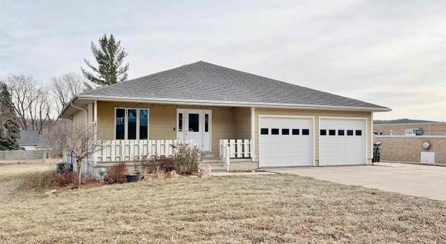 Photo of 211 S 5th St, Homer, NE 68030
