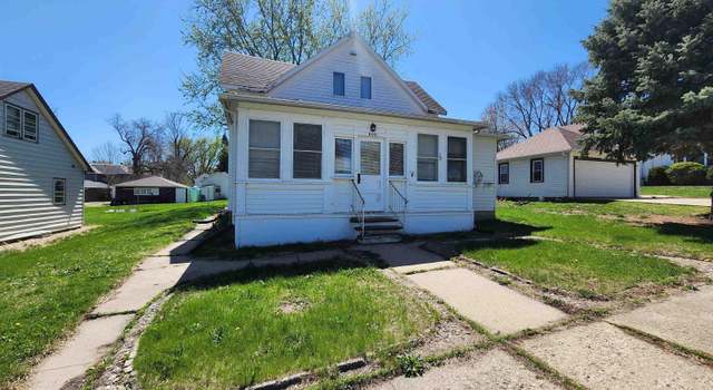 Photo of 406 11th St, Alton, IA 51003