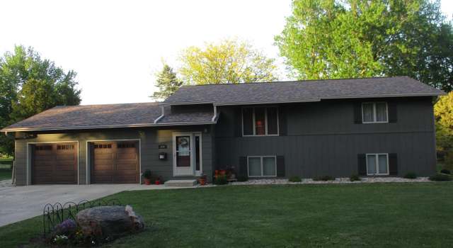 Photo of 318 Oak St, Laurens, IA 50554