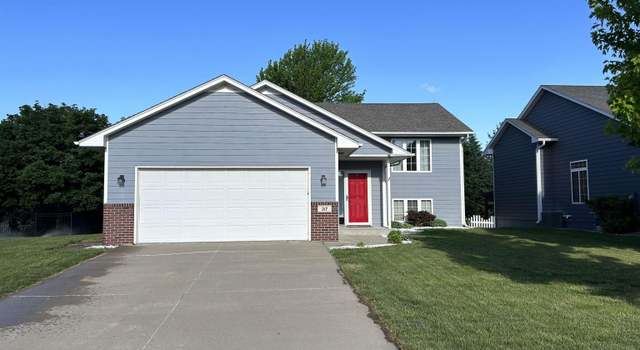 Photo of 217 Bobwhite Cir, Dakota Dunes, SD 57049