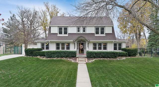 Photo of 4124 Perry Way, Sioux City, IA 51104