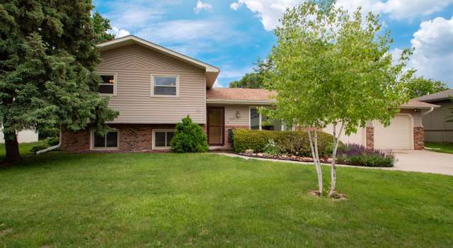 Photo of 323 S Ridge Dr, South Sioux City, NE 68776