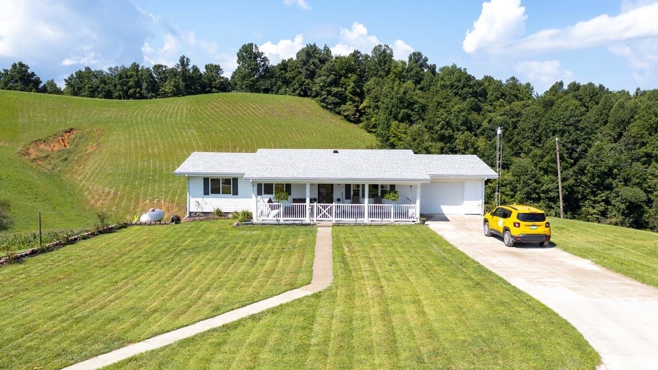 1927 Square Lick Rd, Olive Hill, KY 41164 MLS 53754 Redfin