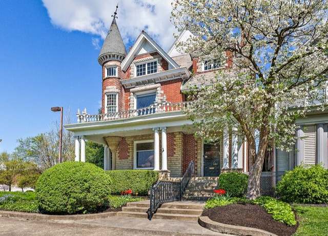 Property at 1102 5th Ave, Huntington, WV 25701, 4 beds, 2.5 baths