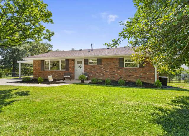 Property at 2956 Terrace Ln, Ashland, KY 41101, 3 beds, 2.5 baths