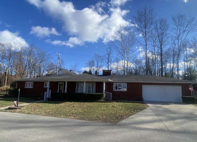 Property at 1908 Weymouth Drive Dr, Ashland, KY 41101, 4 beds, 3 baths