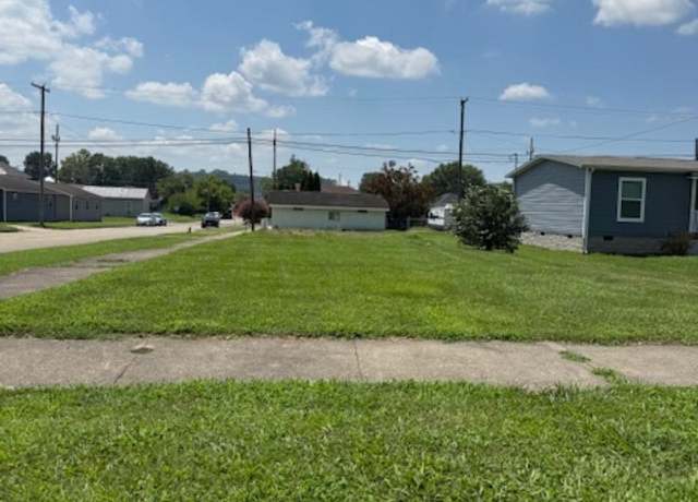 Property at 917 Mulberry St, Ironton, OH 45638