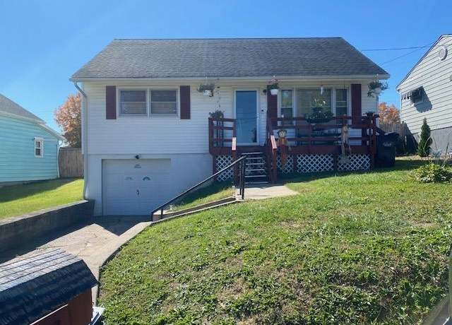 Property at 2320 Harrod St, Ashland, KY 41101, 4 beds, 1.5 baths