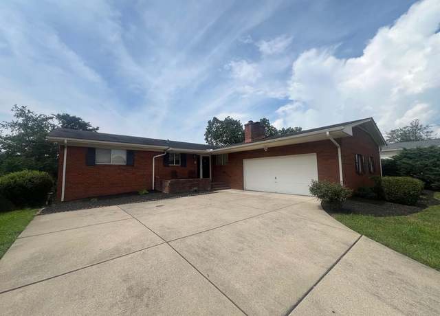 Property at 3440 Randy Drive Dr, Ashland, KY 41102, 3 beds, 2 baths
