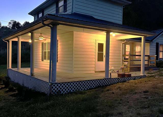 Property at 1617 Reid Street St, Flatwoods, KY 41139, 3 beds, 1.5 baths