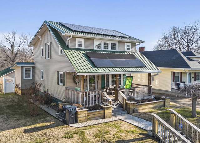 Property at 3259 Short Street St, Ashland, KY 41101, 3 beds, 2 baths