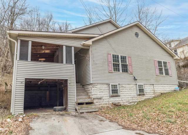 Property at 3306 Springhaven Street St, Catlettsburg, KY 41129, 3 beds, 2 baths