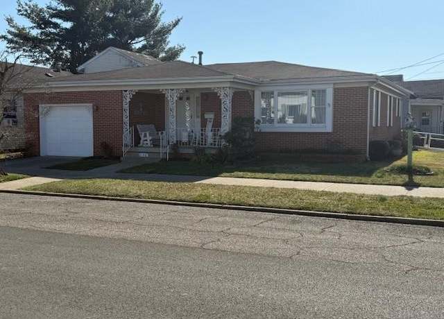 Property at 2104 S 4th Street St, Ironton, OH 45638, 3 beds, 3 baths