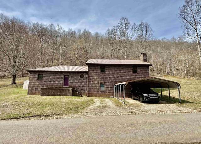 Property at 37 Woodall Branch Br, Hamlin, WV 25523, 5 beds, 3 baths