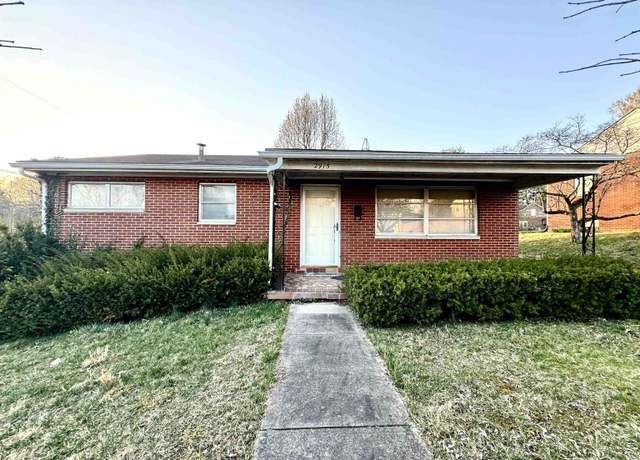 Property at 2915 Carr Street St, Ashland, KY 41102, 3 beds, 1 bath