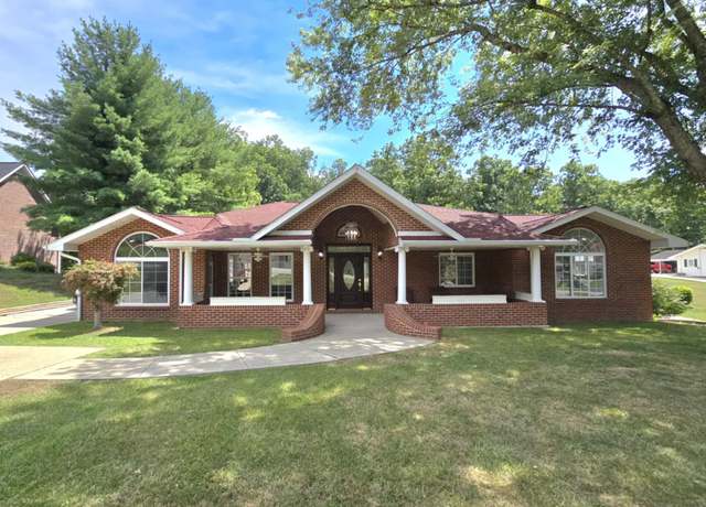Property at 503 Kenwood Dr, Russell, KY 41169, 4 beds, 3 baths