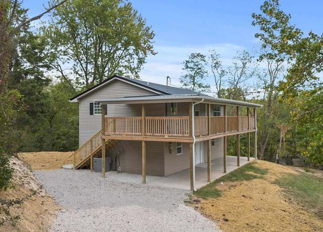 Property at 241 W Vanbibber Dr, Ashland, KY 41102, 3 beds, 2 baths