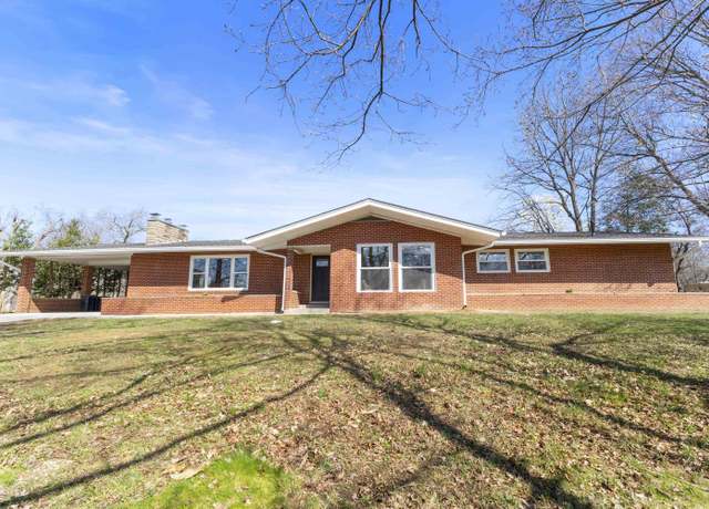 Property at 422 Bellefonte Princess Road Rd, Ashland, KY 41101, 4 beds, 3 baths