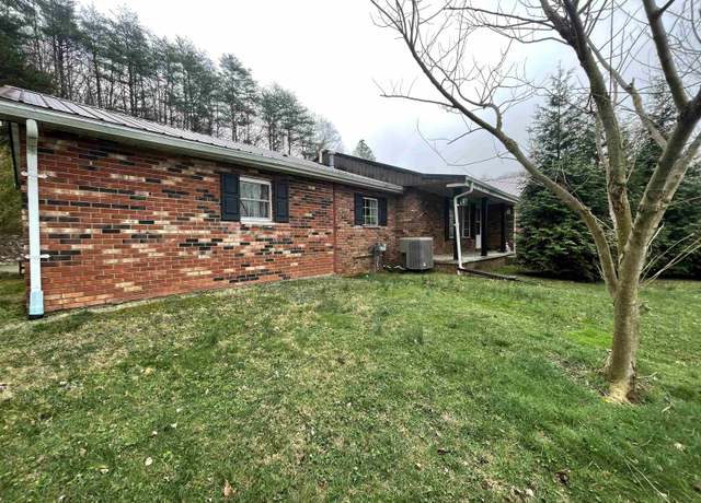 Property at 147 Welch Lane Ln, Greenup, KY 41144, 4 beds, 2 baths