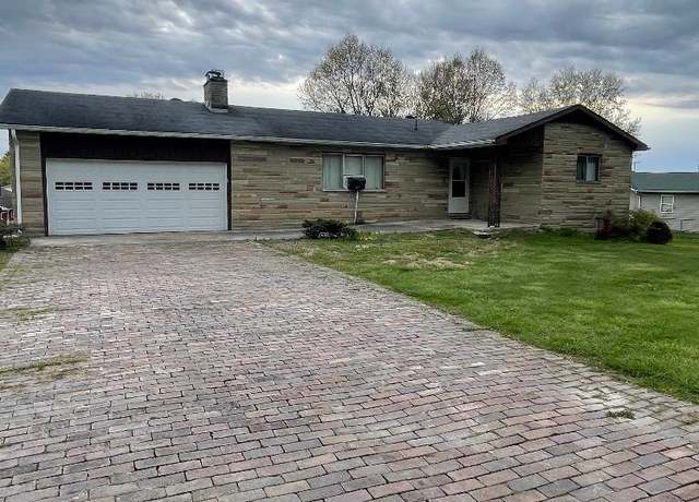 Property at 329 Back Rd, Ironton, OH 45638, 3 beds, 2 baths