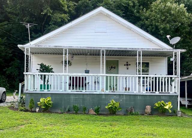 Property at 512 Williams Ave, Raceland, KY 41169, 3 beds, 1 bath