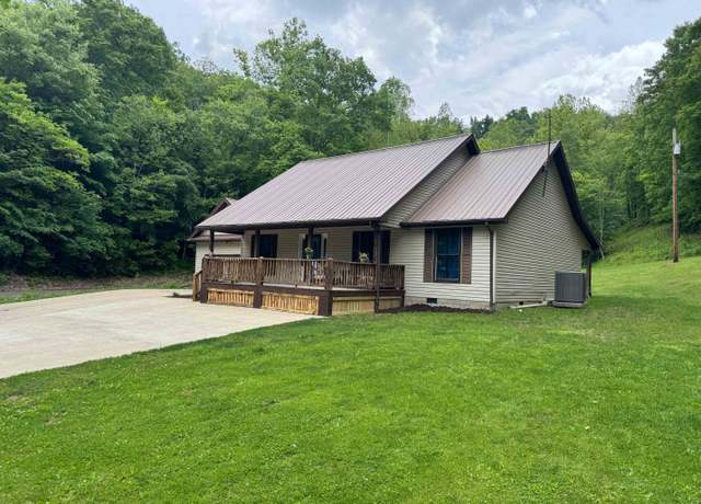Property at 255 Hilton Hollow Rd, Hagerhill, KY 41222, 3 beds, 2.5 baths