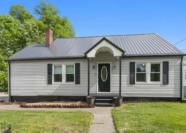 Property at 3604 South 29th Street St, Ashland, KY 41102, 4 beds, 1 bath