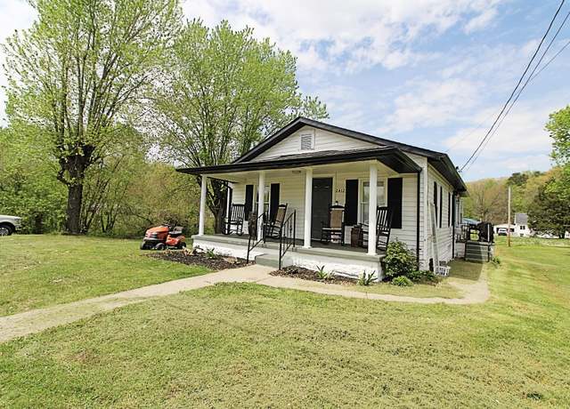 Property at 2412 W 2nd St, Ashland, KY 41101, 2 beds, 1 bath