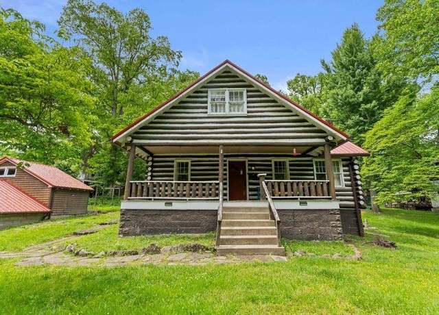 Property at 617 43rd St, Ashland, KY 41101, 2 beds, 2 baths