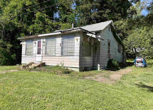 Property at 109 Lane Street St, Ironton, OH 45638, 2 beds, 1 bath