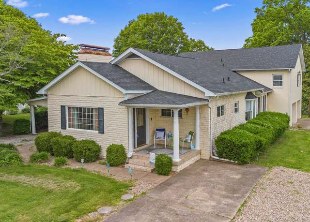 Property at 2431 Henderson Street St, Ashland, KY 41102, 5 beds, 3 baths