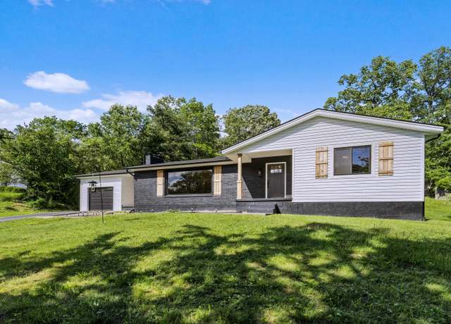 Property at 633 Kenwood Dr, Russell, KY 41169, 4 beds, 2 baths