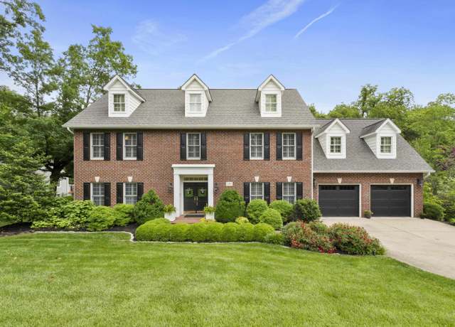 Property at 209 Bellefonte Dr, Ashland, KY 41101, 5 beds, 4.5 baths