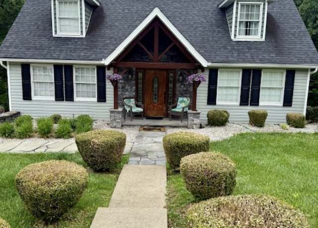 Property at 1095 Kent Drive Dr, Catlettsburg, KY 41129, 5 beds, 3.5 baths