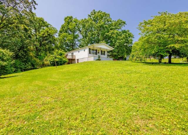 Property at 122 W Hicks Court Ct, Ashland, KY 41102, 3 beds, 1 bath