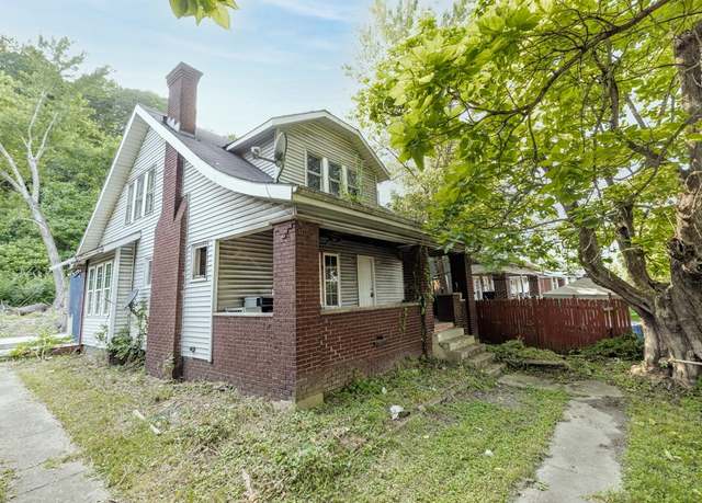 Property at 1108 Riverview Drive Dr, Russell, KY 41169, 2 beds, 1 bath