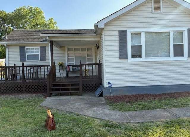 Property at 433 Cabell St, Ashland, KY 41102, 2 beds, 1 bath