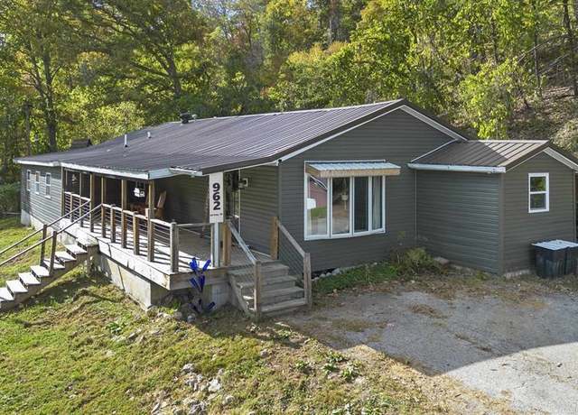 Property at 962 US 60 W, Grayson, KY 41143, 4 beds, 2 baths