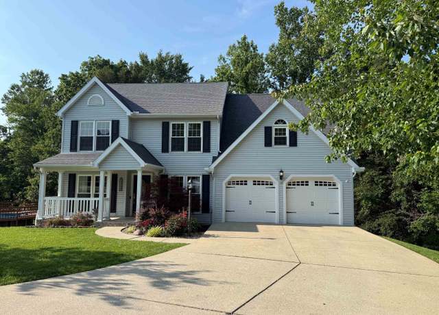 Property at 5071 King Richard Road Ct, Ashland, KY 41101, 4 beds, 3.5 baths