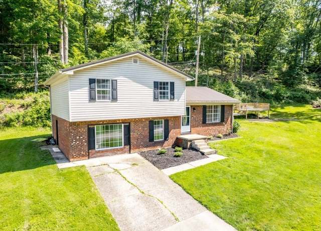 Property at 6232 Kyle Court Ct, Ashland, KY 41102, 4 beds, 2 baths