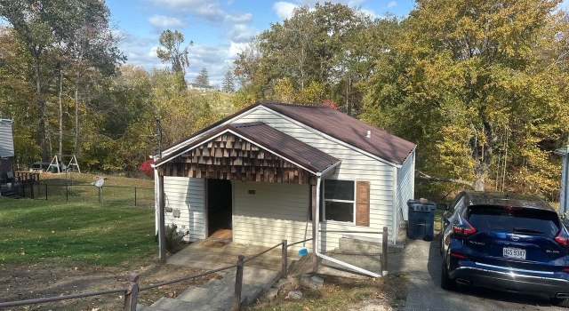 Photo of 3909 Putnam Street St, Ashland, KY 41101