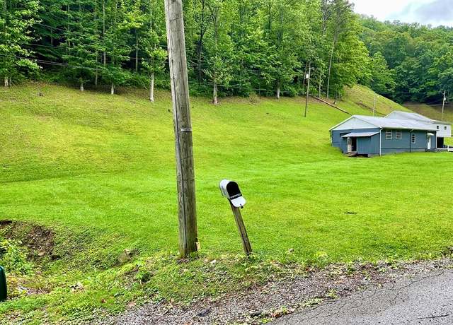Property at 889 Harold's Br, Pikeville, KY 41501